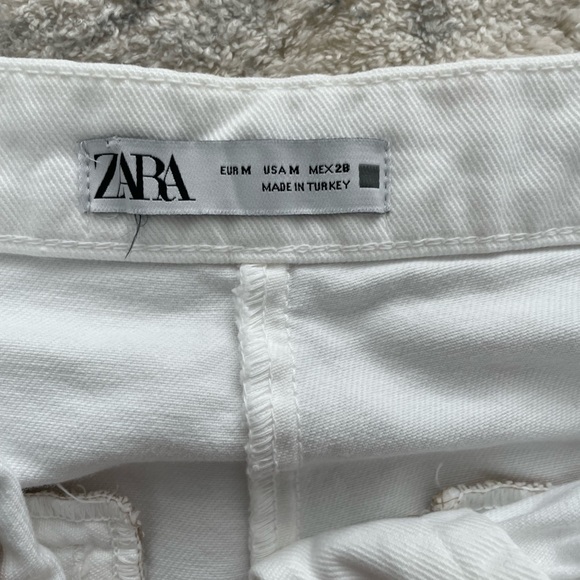 Zara Straight Leg Denim - Size M - Picture 4 of 6